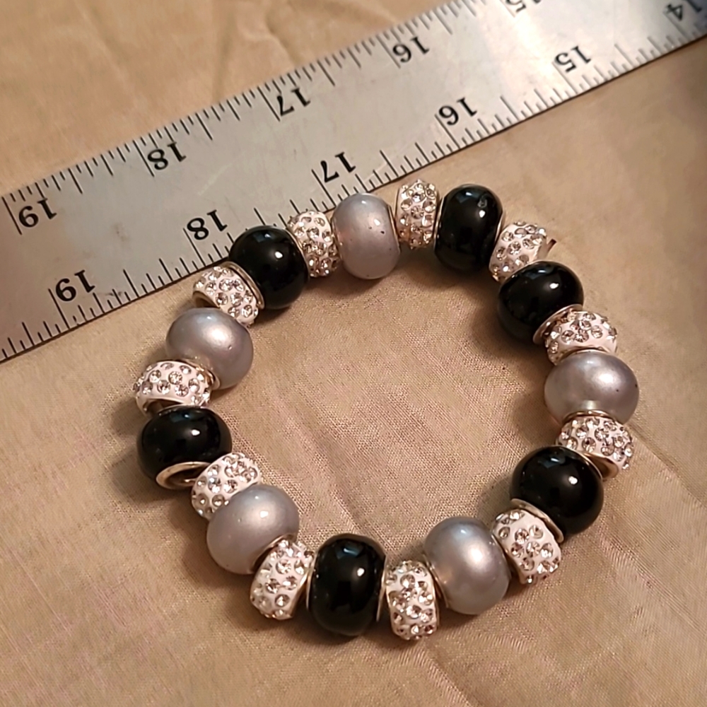 Bracelet - Picture 3 of 3